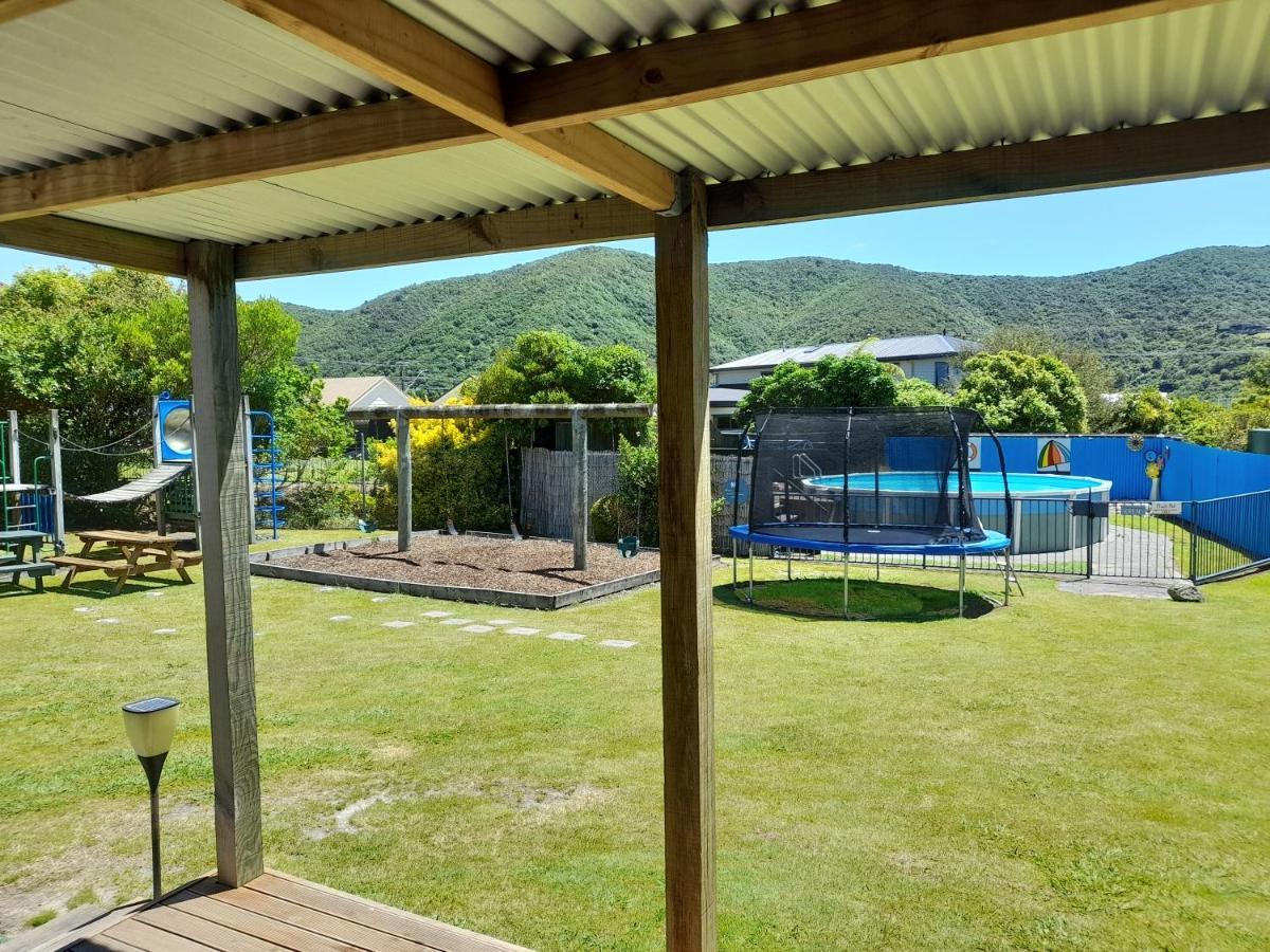 Picton'S Waikawa Bay Holiday Park Dış mekan fotoğraf